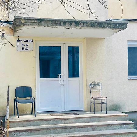 Suite4Rent Яш Екстериор снимка